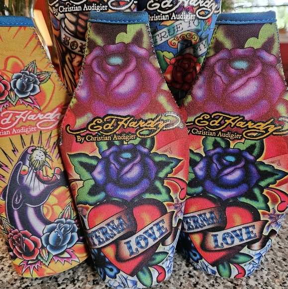 NWOT Ed Hardy Neoprene Drink Holders - Picture 3 of 4